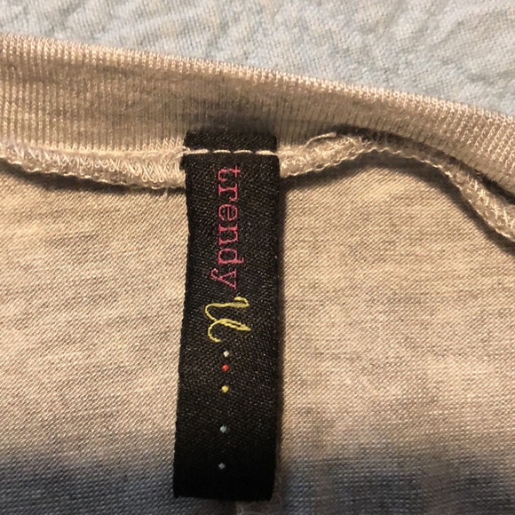 Trendy U t-shirt large - Picture 3 of 4